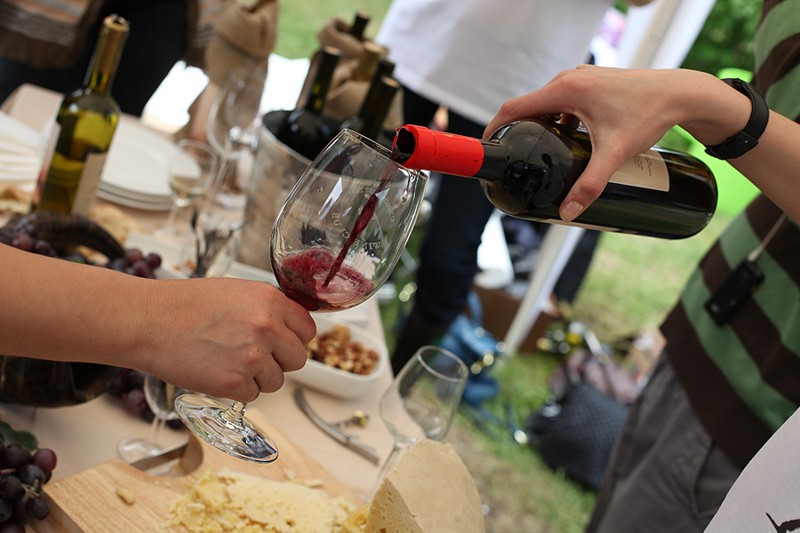 New Wine Festival to Open on May 13 in Tbilisi Mtatsminda Park -  GeorgianJournal