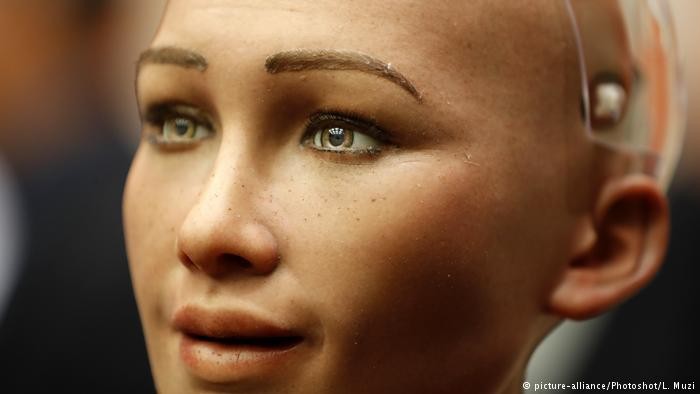 the first ai robot