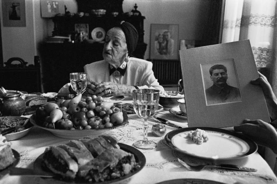 Jinsiy aloqada bolgan erkak va ayolning gozal surati