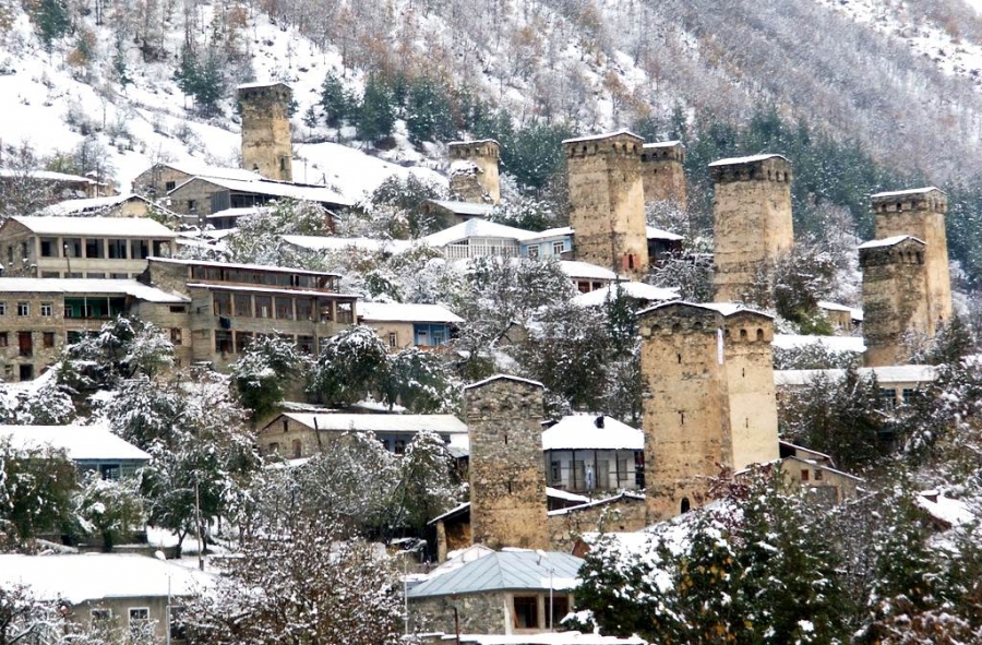 It is already snowing in highlands weather